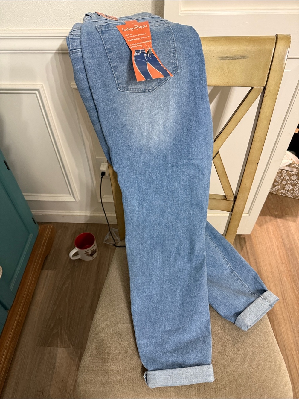 Light Blue Cropped Ankle Jeans for Women